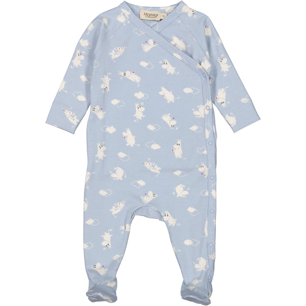 Soft blue MarMar Copenhagen baby grow featuring a whimsical all-over print of white polar bears and fluffy clouds. Made from premium organic cotton for ultimate comfort, this long-sleeve footed onesie has an easy snap-button closure along the side for quick changes. Perfect for keeping your little one cozy and stylish