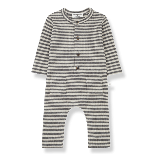 1 + IN THE FAMILY TIMOTS MADE FROM RECYCLED COTTON IN SPAIN TWO PATCH POCKETS.WITH WOODEN BUTTONS ON THE FRONT FOR EASY DRESSSING