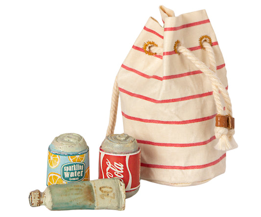 Bag with Beach essentials accessories for mialeg Beach mice
