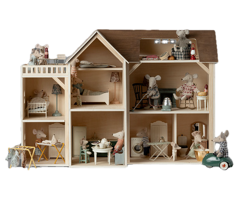 Mouse hole Farmhouse