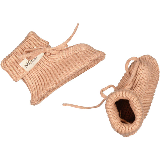 A baby gift with a bit of difference, wooden booties are the best baby gift.